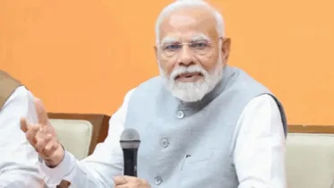 PM મોદીએ ગુજરાતના નેતાઓની મુલાકાત કરી, પુરની સ્થિતિની સમીક્ષા અને સરકારના કાર્ય પર નારાજગી વ્યક્ત કરી