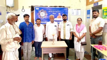 આજે હોલમઢ પેટા આરોગ્ય કેન્દ્ર ખાતે આયુષ્માન કાર્ડ કાઢવાની કામગીરી કરવામાં આવી